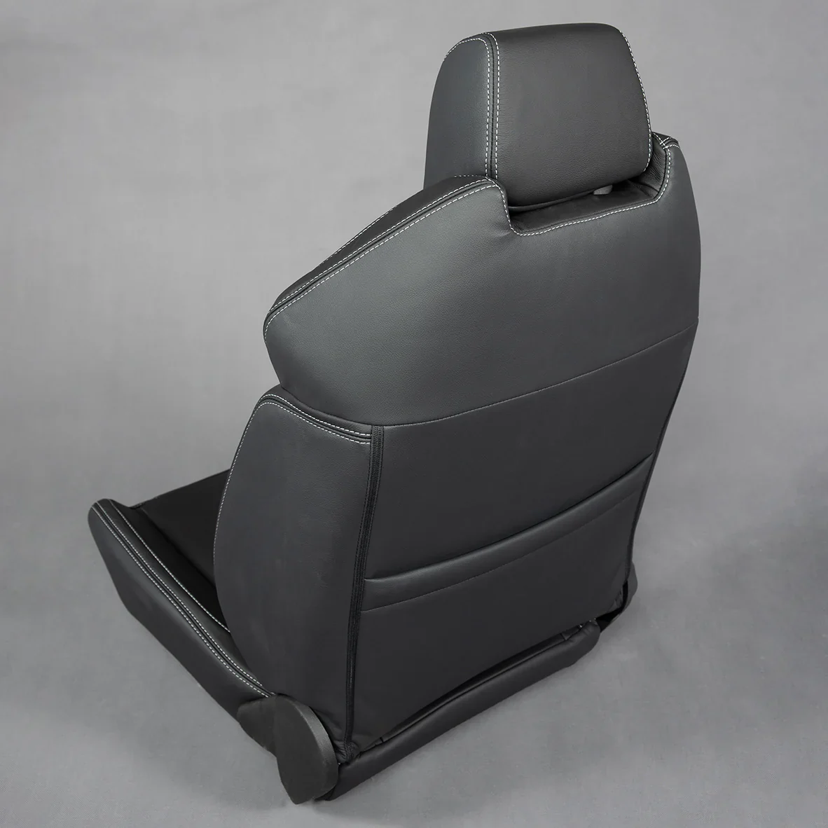 Huracan Fabrication Premium Touring Seats - 100/105 Series - Image 10